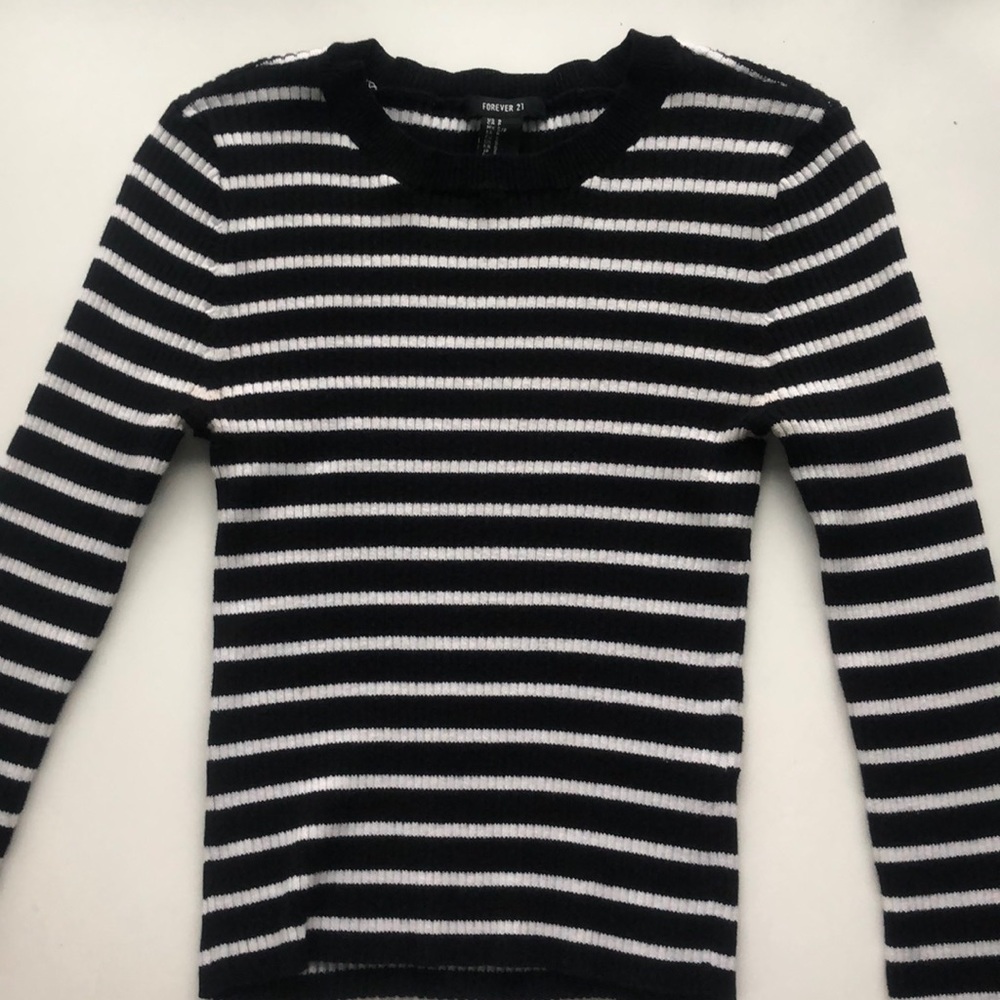 Long sleeve striped shirt
